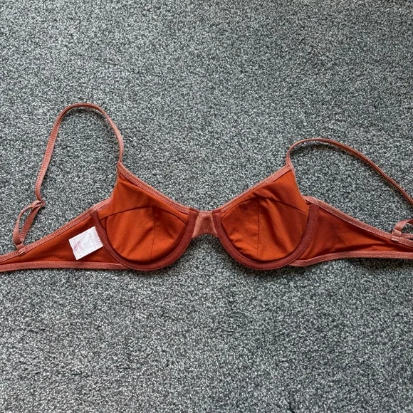 Xhilaration Swim Juniors' Rust Metallic Sparkle Underwire Bikini Top - small 0-2 - Picture 5 of 5